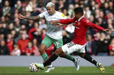 Mάντσεστερ Γιουν- Νιουκάστλ