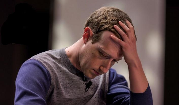Facebook: Ο Έλον Μασκ τρόλαρε τον Ζούκερμπεργκ για τα προβλήματα της Meta