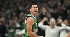 Παναθηναϊκός Aktor: Ξέσπασε ο Σλούκας στα αποδυτήρια μετά το τέλος της επικής νίκης κόντρα στην Φενέρμπαχτσε