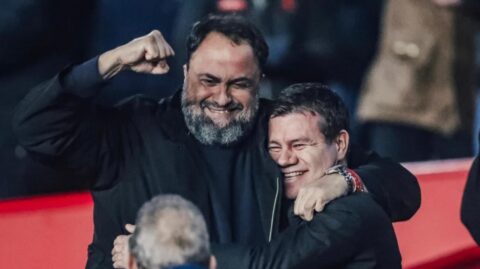 Βαγγέλης Μαρινάκης: Τρελοί πανηγυρισμοί για την πρόκριση - θρίλερ της Νότιγχαμ στο κύπελλο