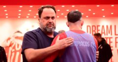 Ολυμπιακός: Το μήνυμα του Μαρινάκη στα αποδυτήρια και ο στόχος του νταμπλ