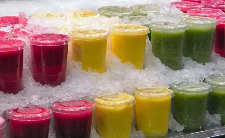 Υγεία: Γιατρός προειδοποιεί για το «υγιεινό» ρόφημα που παχαίνει όσο μία Coca-Cola