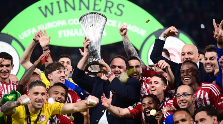 Ολυμπιακός: Τα... έσπασε το ντοκιμαντέρ «Ολυμπιακός, ο Θρύλος» και θα προβληθεί ξανά από το MEGA το Σάββατο