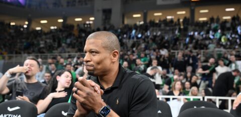 Final Four Euroleague: Η ατάκα του Μπατίστ για τον Ολυμπιακό και τον Κέντρικ Ναν