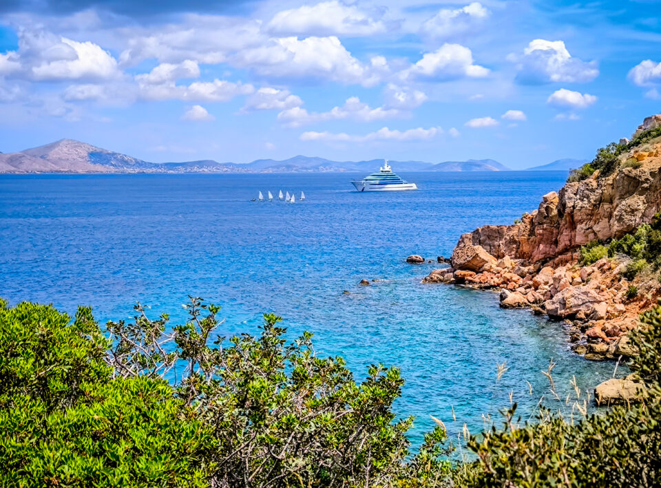 Καιρός: Καλοκαιρινές θερμοκρασίες με ανέμους - Έως 34 βαθμούς ο υδράργυρος