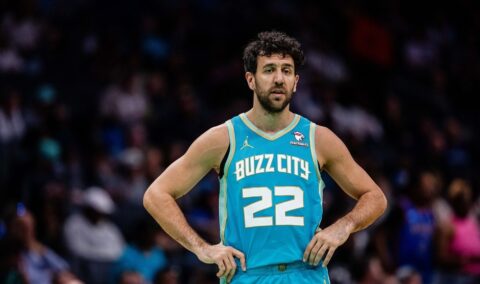 Μίτσιτς: Οι Σανς ενεργοποίησαν την οψιόν και τον έστειλαν στους Χόρνετς - Ποια η αντίδραση του