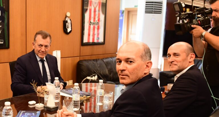 ΚΑΕ Ολυμπιακός: «Δεν διεκδικούμε καμία αλλαγή στο πολεοδομικό - νομοθετικό καθεστώς για το ΣΕΦ - Έτσι υπογράφουμε άμεσα»