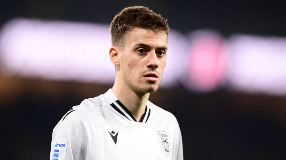 ΠΑΟΚ Παρασκήνιο: Η συνάντηση με τον Κωνσταντέλια και η στάση του νεαρού!