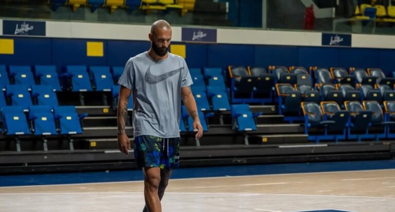 Ολυμπιακός: Ο Εβάν Φουρνιέ συνεχίζει τη σκληρή δουλειά του