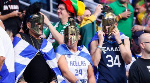 Eurobasket 2025: Ξεκίνησαν τα καραβάνια των Ελλήνων φιλάθλων για τη Ρίγα ενόψει της αποψινής σπουδαίας μάχης της Εθνικής με την Τουρκία