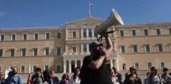 Απεργία 1ης Οκτωβρίου: «Παραλύει» η χώρα, πως θα λειτουργήσουν μετρό, τρένα λεωφορεία - Οδηγός επιβίωσης και για υπηρεσίες (video)