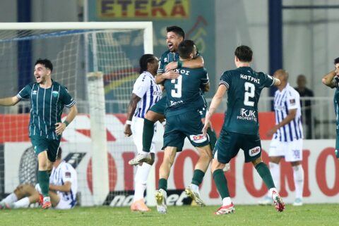 ΑΤΡΟΜΗΤΟΣ-ΛΕΒΑΔΕΙΑΚΟΣ