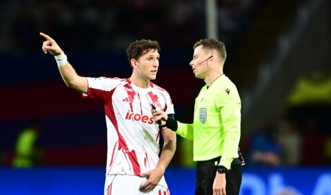 Ολυμπιακός: Ξεκάθαρη η El Confidencial για τη διαιτησία: «Μεγάλο διαιτητικό σκάνδαλο κατέστρεψε το Μπαρτσελόνα - Ολυμπιακός»