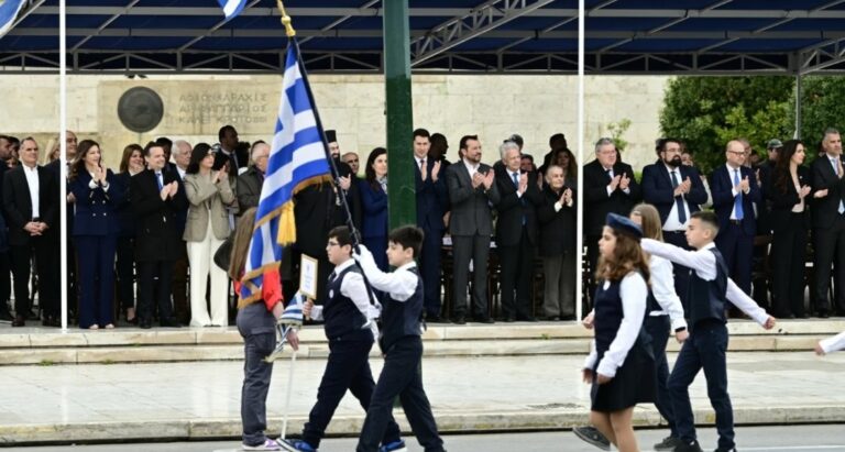 28η Οκτωβρίου: Πώς θα κινηθούν τα ΜΜΜ - Οι κυκλοφοριακές ρυθμίσεις, τι ισχύει ανά δήμο