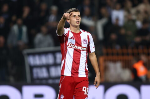 Ολυμπιακός: Νέο σενάριο για τον Μουζακίτη