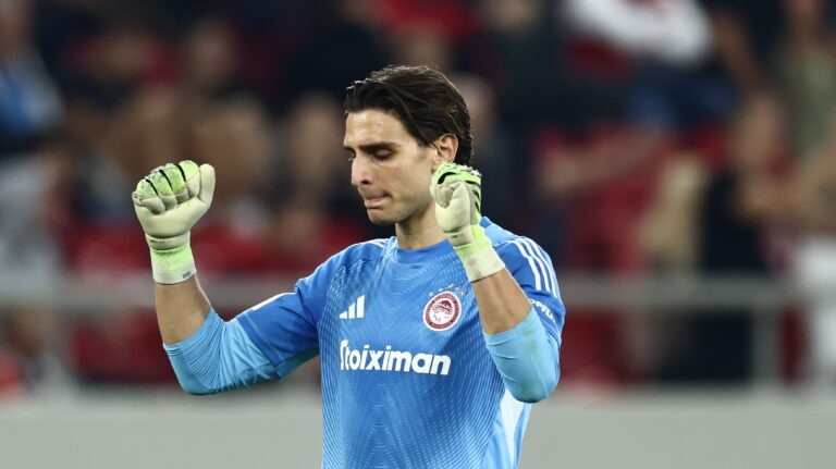 Ολυμπιακός: Ποιος θα αμφισβητήσει τον Τζολάκη;