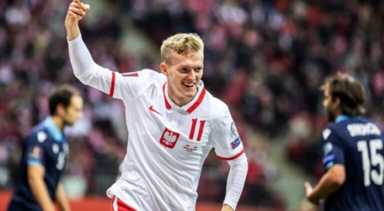 Προκριματικά Μουντιάλ: Τρεις «Έλληνες» στην αποστολή της Πολωνίας μαζί με τον Λεβαντόφσκι