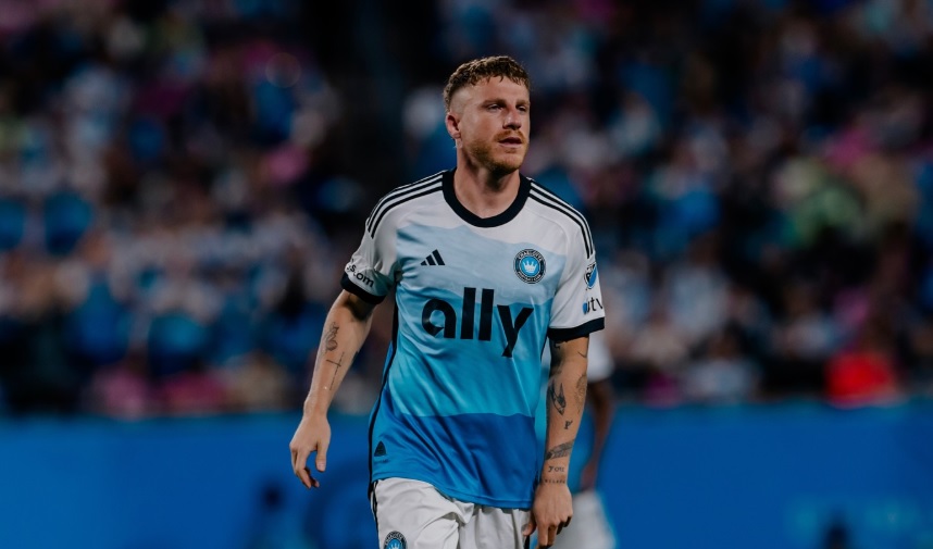 Ολυμπιακός: Η επιστροφή του Μπιέλ και η «τρέλα» της Σάρλοτ!