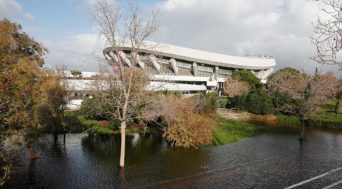 ΣΕΦ: Πλημμύρισε ξανά μετά τη δυνατή βροχόπτωση