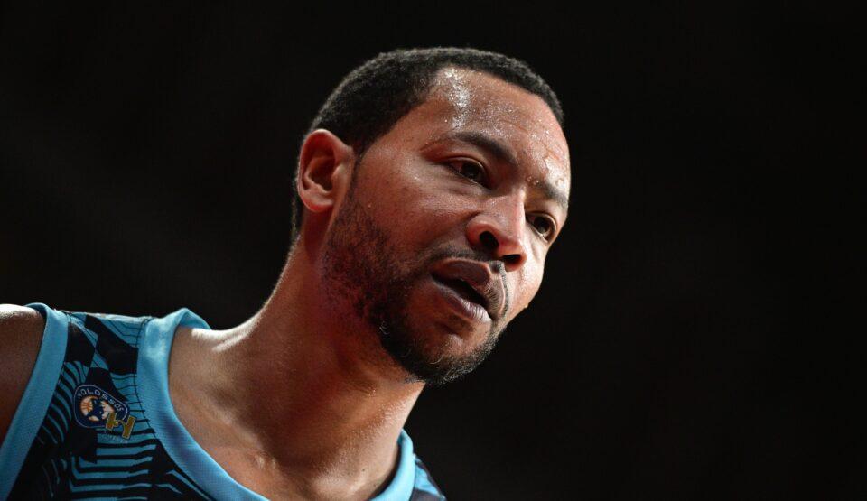 Άντριου Γκάουντλοκ: Το πρώτο του μήνυμα μετά τη σύλληψη του στη Ρόδο