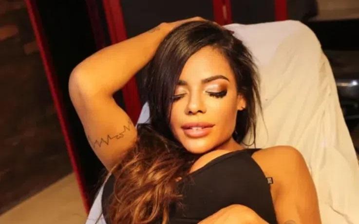 Λιονέλ Μέσι: Το μοντέλο που απειλεί την οικογένεια του! (pics)