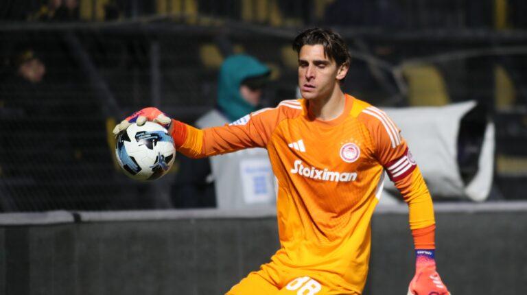 Transfermarkt: Κορυφαίοι σε clean sheets για το 2025 οι Τζολάκης, Στρακόσια