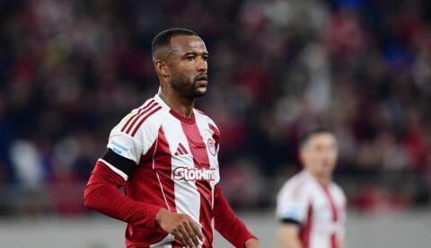 Ολυμπιακός Παρασκήνιο: Τι συμβαίνει με τον Αγιούμπ Ελ Καμπί