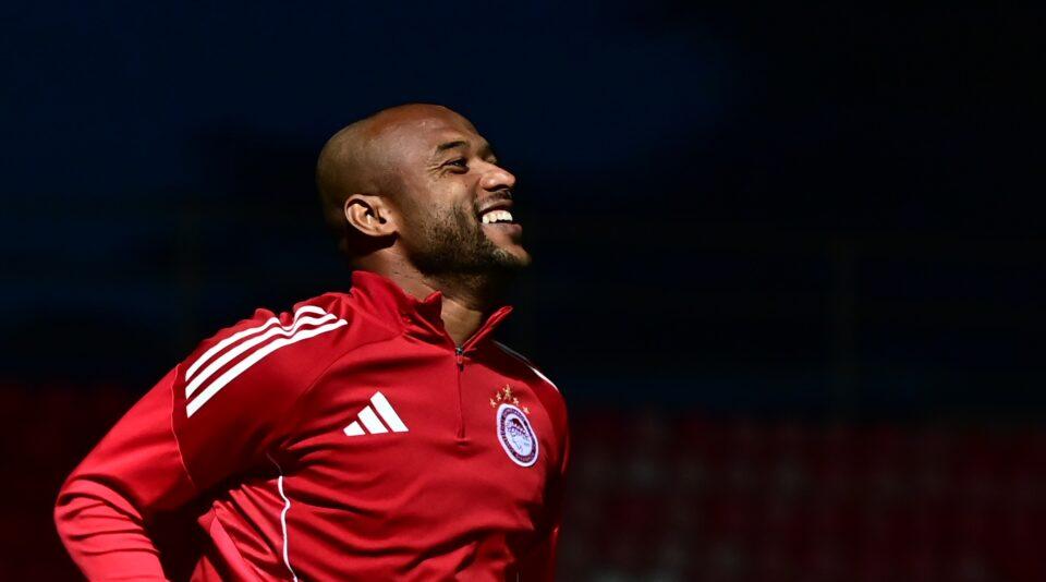 Ολυμπιακός: Ο άλλος Ελ Καμπί και το φατούρο σε Τσικίνιο, Ζέλσον Μαρτίνς (vid)