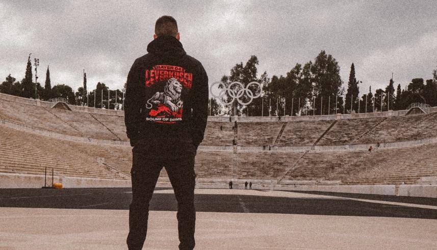 Λεβερκούζεν: Το απίθανο εικαστικό για Ολυμπιακό και η κάμερα σε αρχαιολογικά μέρη της Αθήνας