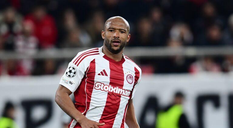 Το ποδόσφαιρο είναι στιγμές και ο Ολυμπιακός τις πλήρωσε κόντρα στη Λεβερκούζεν, όπως πλήρωσε ακριβά και τα λάθη του, σε μια αναμέτρηση όπου θα μπορούσε να πάρει αποτέλεσμα. Γράφει ο Αλέξανδρος Χρηστάκος.