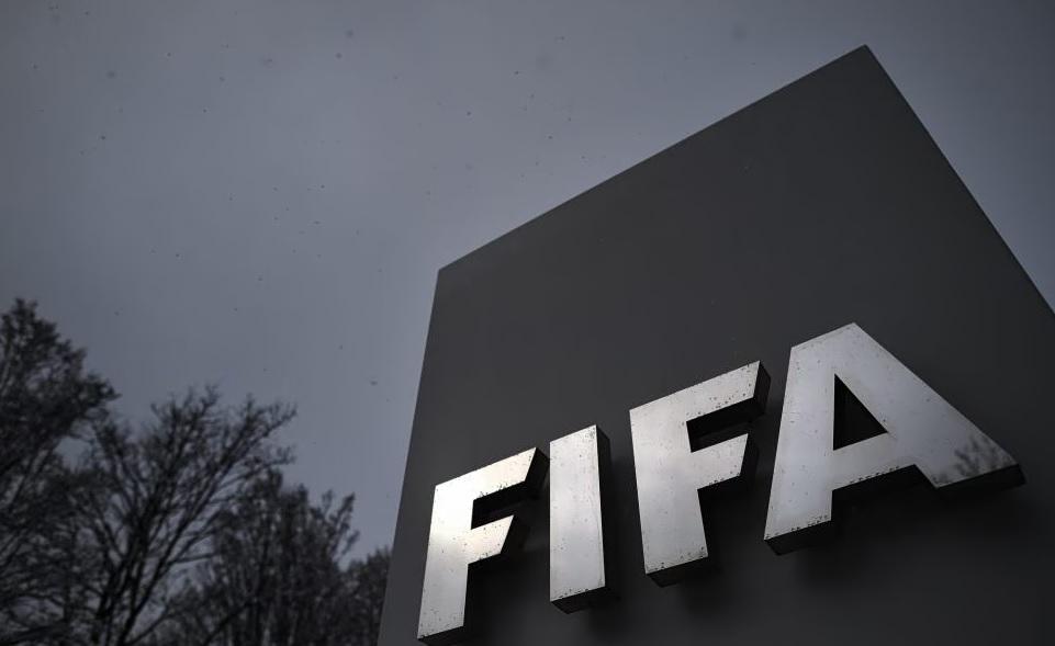 FIFA: Τρίζουν τα θεμέλια στο καθεστώς των συμβολαίων - Ομαδική αγωγή παικτών διεκδικώντας δισεκατομμύρια ευρώ