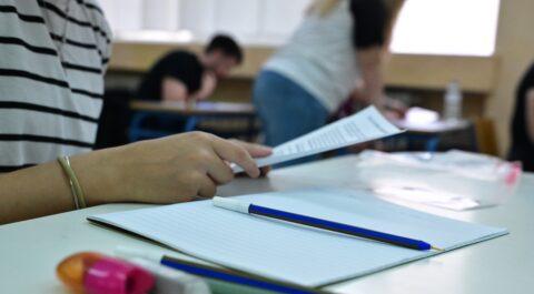 Πανελλήνιες εξετάσεις: Αυτά είναι τα θέματα που έπεσαν σε Λατινικά, Χημεία και Πληροφορική