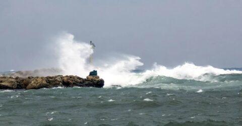 Κακοκαιρία στη Ρόδο: Νεκρός 25χρονος άνδρας - Τον παρέσυρε χείμαρρος και πνίγηκε (vid)